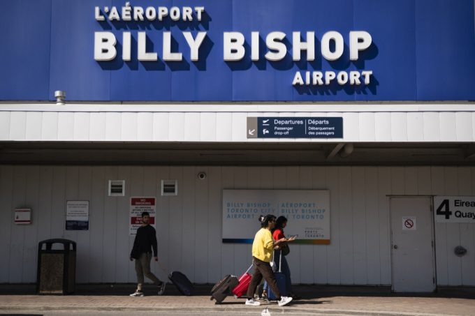 federal-government-rejects-expansion-of-toronto’s-billy-bishop-airport