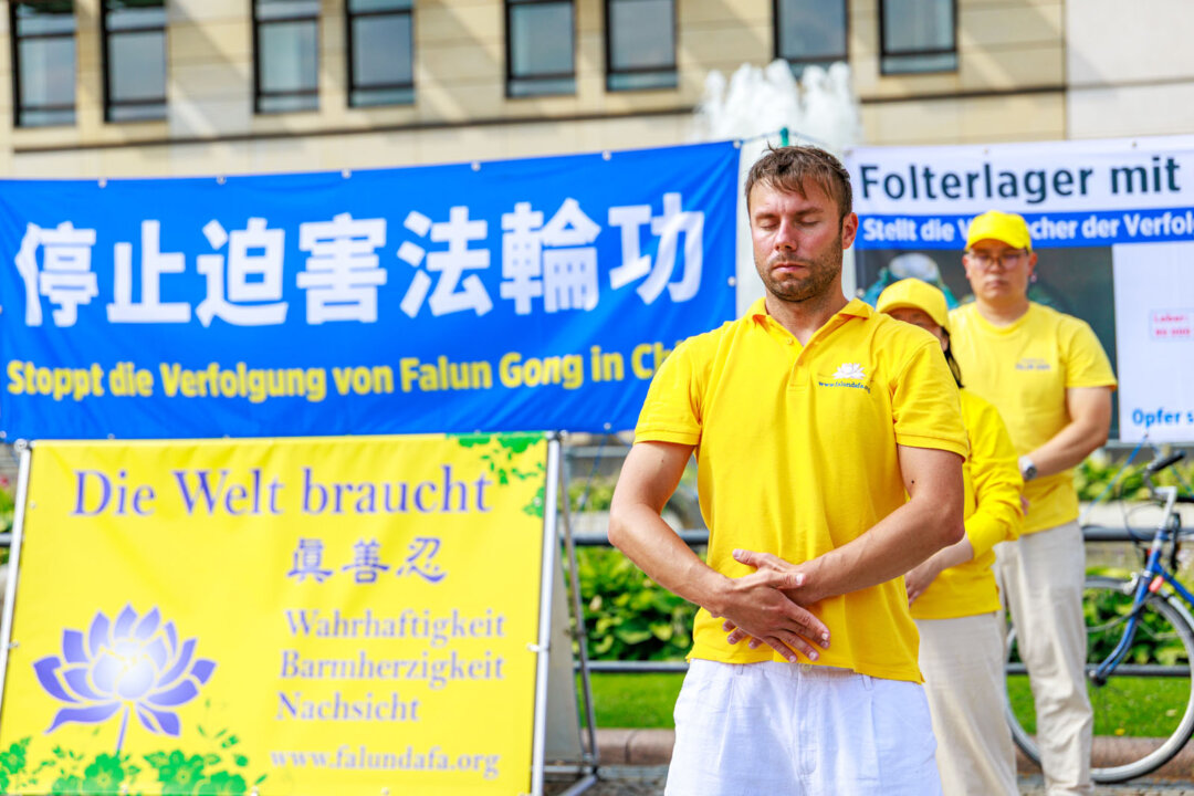 german-officials-mark-27-years-of-ccp’s-persecution-of-falun-gong,-call-for-accountability