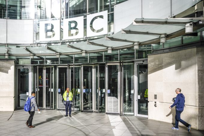 trump-must-hand-over-finance-records-sought-by-bbc-in-defamation-lawsuit,-judge-rules