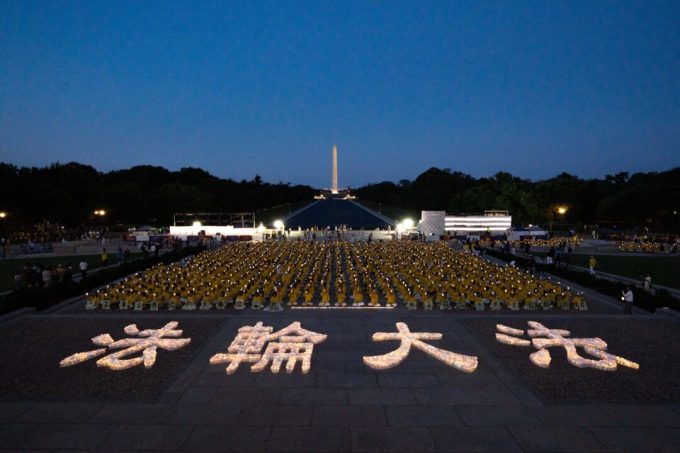 candlelight-vigil-commemorates-falun-gong-victims-of-persecution