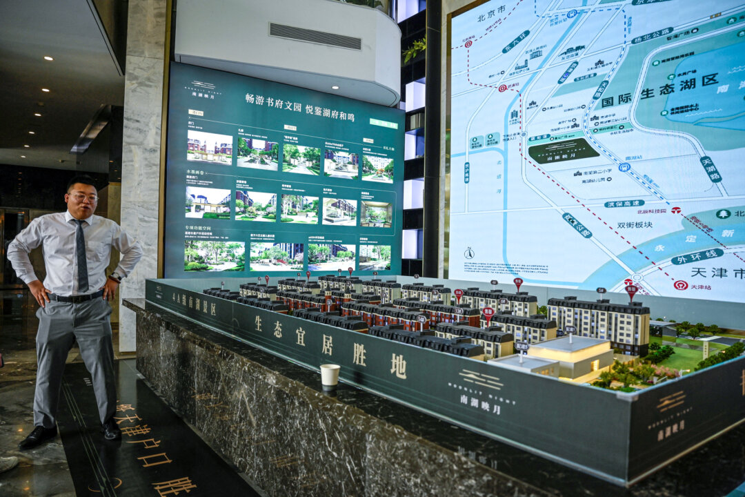 china’s-land-sale-revenue-slump-deepens-despite-rise-in-fiscal-income