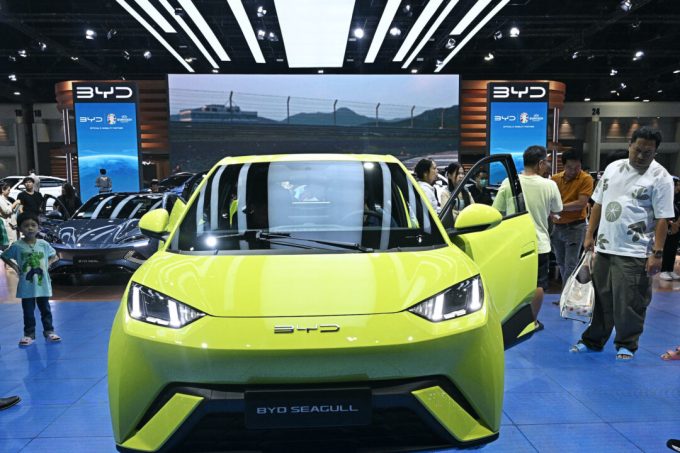 senate-committee-advances-bill-to-codify-ban-on-chinese-smart-vehicles