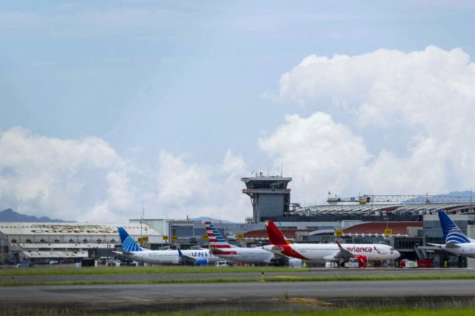viral-outbreak-prompts-cdc-travel-advisory-for-costa-rica