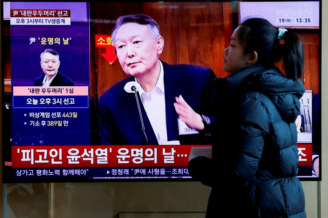 former-south-korean-president-sentenced-to-2-years-in-political-funding-case