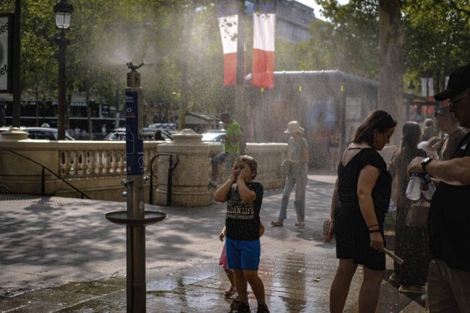 france-recorded-5,000-excess-deaths-during-heat-wave:-officials