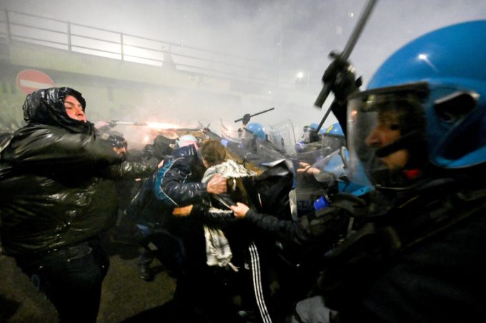 riots-break-out-in-italy-at-left-wing-protest-over-moroccan-man’s-death-during-arrest