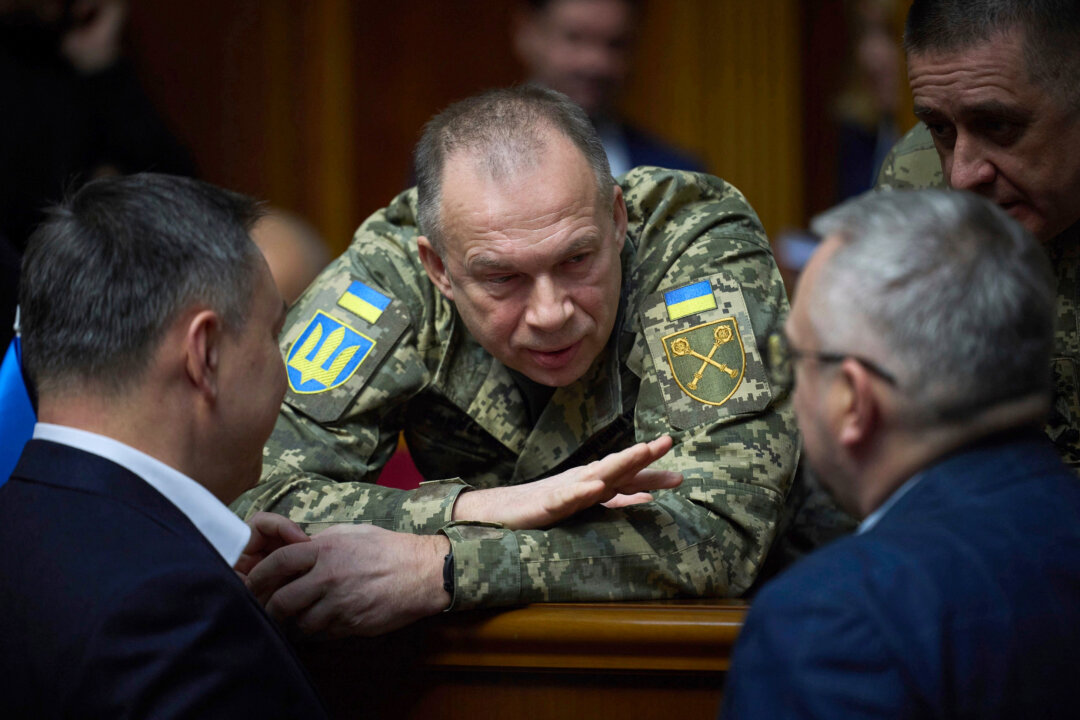 zelenskyy-replaces-ukraine-army-chief
