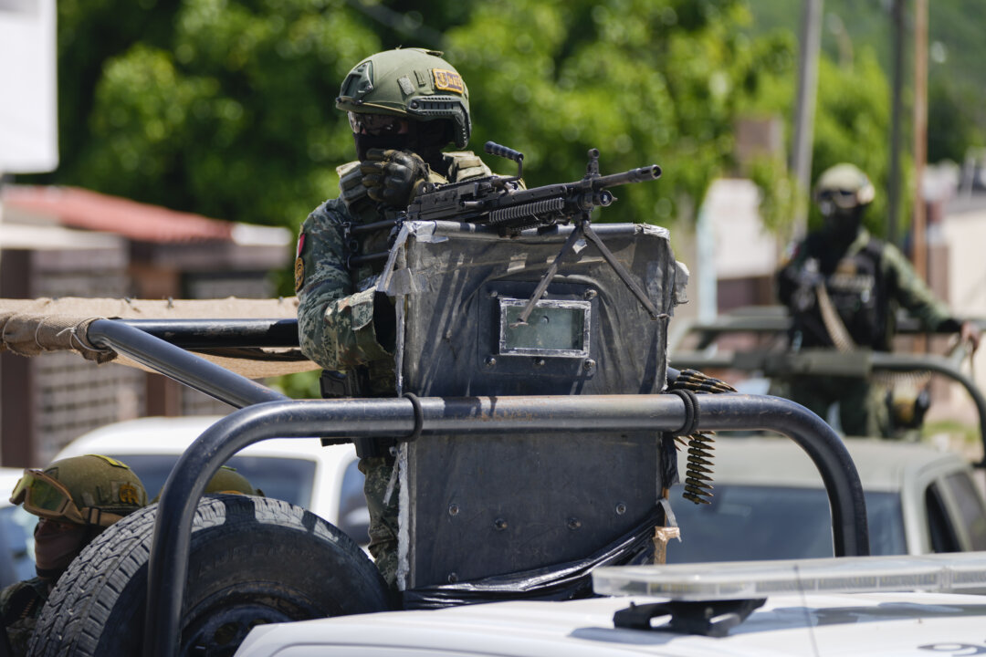 mexico’s-drug-cartel-crackdown-fails-to-dent-fentanyl-flow-to-us,-report-says