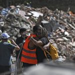 rescue-teams-attempt-to-pull-survivor-from-venezuela-rubble