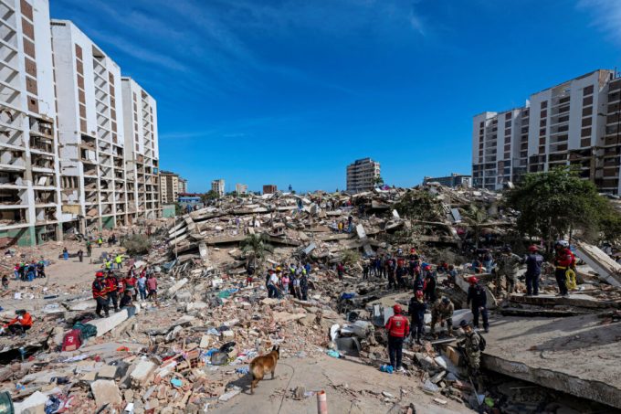 search-continues-for-venezuela-earthquake-victims
