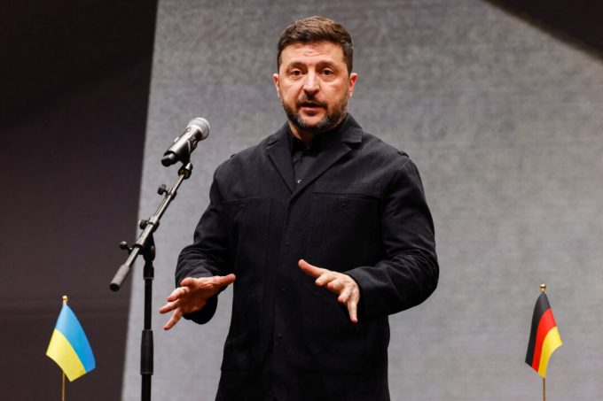 zelenskyy-says-russia-shared-satellite-imagery-of-us-bases-with-iran