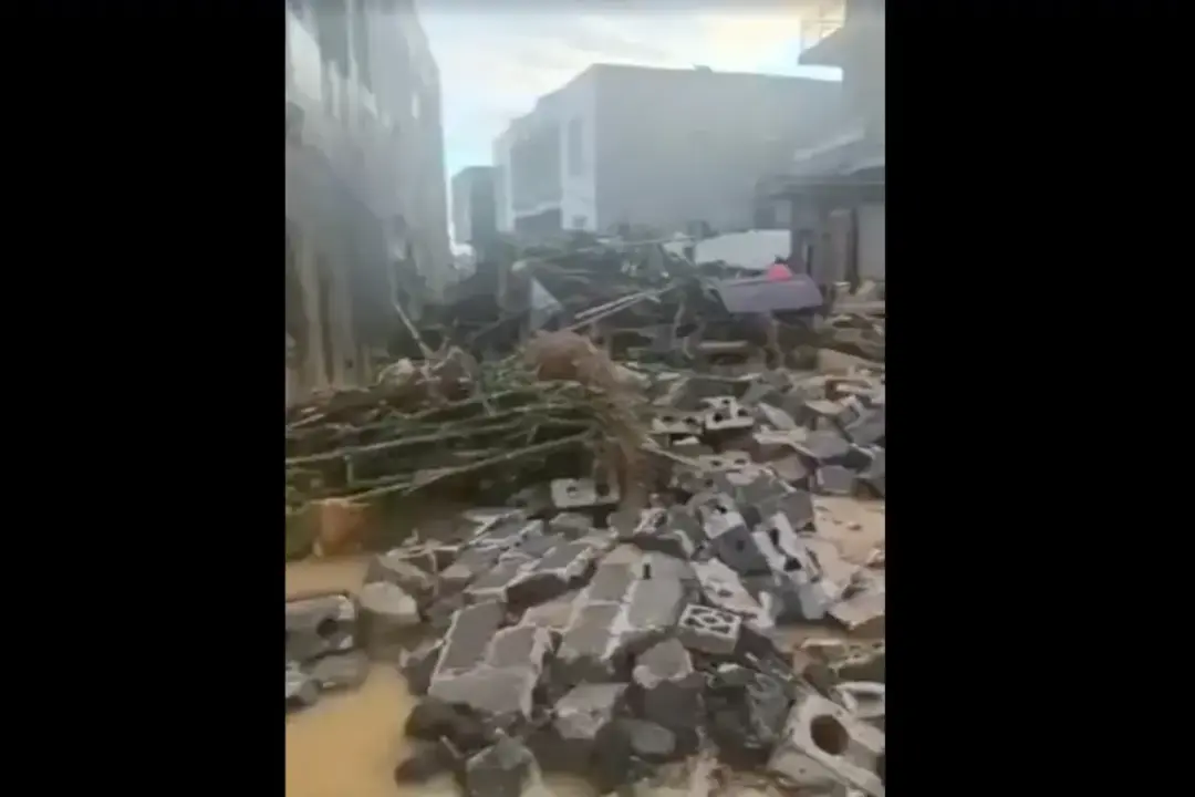 flood-survivors-in-southern-china-describe-days-of-hunger-as-volunteers-struggle-to-deliver-aid