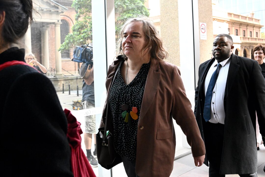 campaigners-urge-labor-to-restore-definition-of-‘man’-and-‘woman’-to-sex-discrimination-act