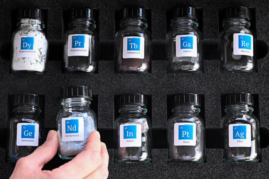 us-challenges-china’s-dominance-in-africa-with-new-rare-earth-bet