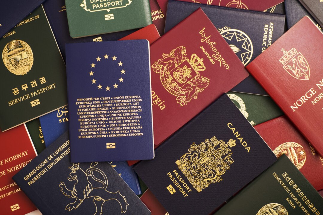 the-rise-of-the-‘backup-passport’:-why-more-canadians-are-seeking-a-second-citizenship