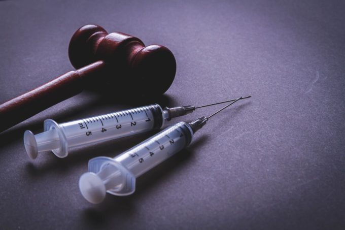 accountability-for-the-vaccine-injured:-a-senator-steps-up
