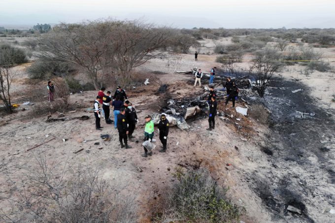 plane-carrying-european-tourists-crashes-in-peru,-killing-13-people-on-nazca-lines-viewing-flight