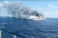5-dead,-dozens-missing-after-indonesian-passenger-ferry-catches-fire
