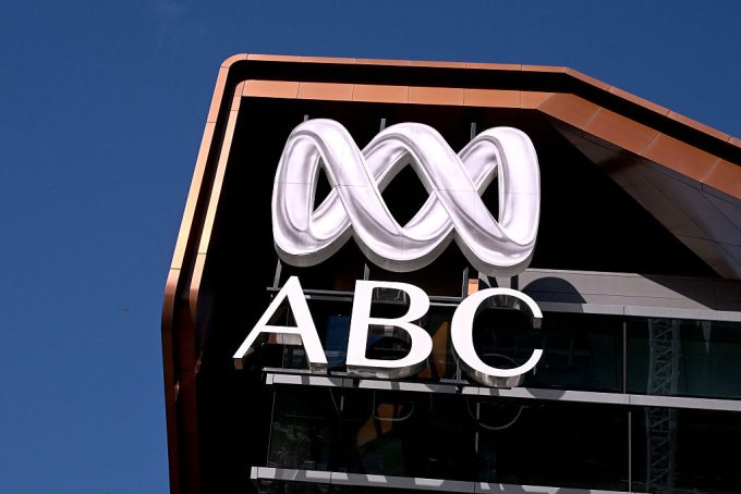 labor-minister-criticises-abc-segment-as-rinehart-files-lawsuit