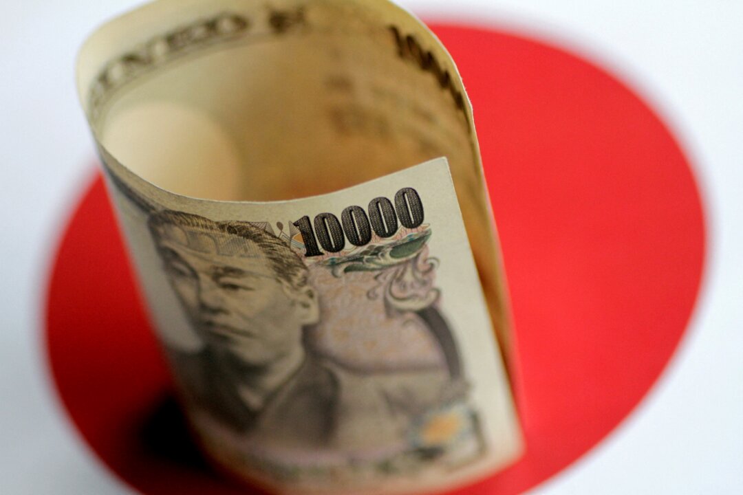 us,-japan-coordinate-currency-intervention-to-stabilize-yen