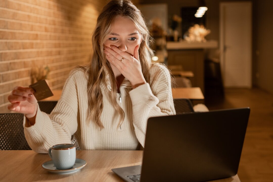 talking-about-scams-works:-the-80-percent-rule-and-how-to-have-the-family-conversation