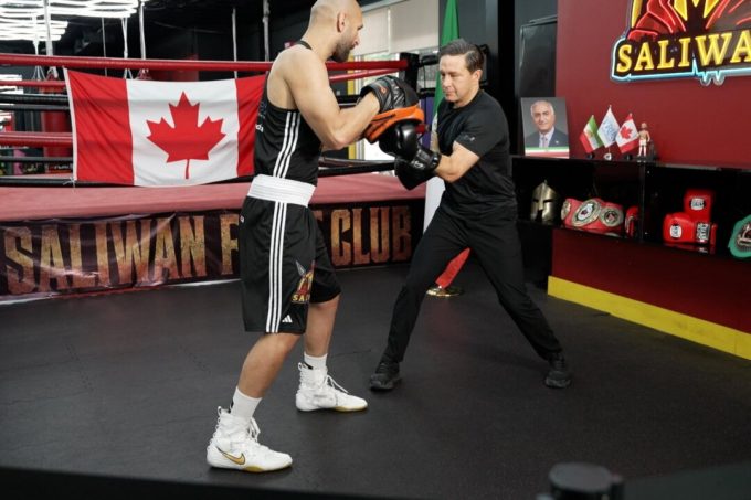 poilievre-boxes-at-gym-hit-by-gunfire,-calls-for-removal-of-irgc-backed-groups-from-canada