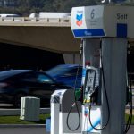 trump-says-chevron,-exxon-make-‘too-much-money’-from-high-oil-prices,-urges-cuts-to-gas-prices