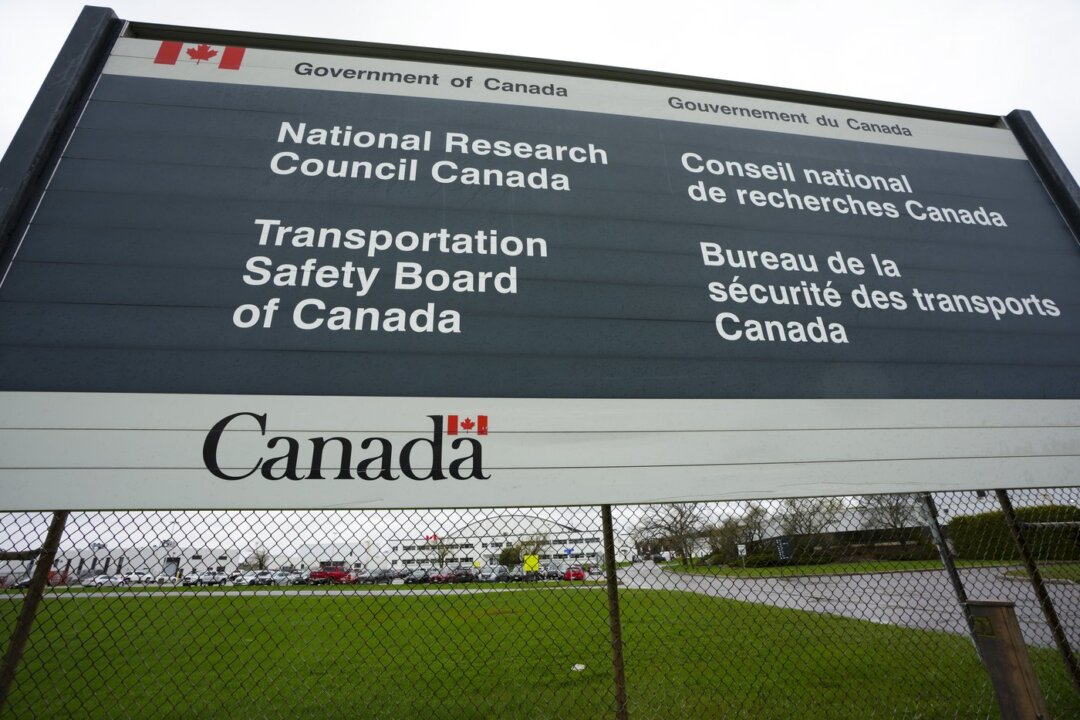 tsb-investigating-after-two-planes-crashed-in-mid-air-in-chilliwack,-bc