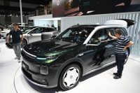 hip-pocket,-not-climate,-now-driving-australians-to-electric-cars