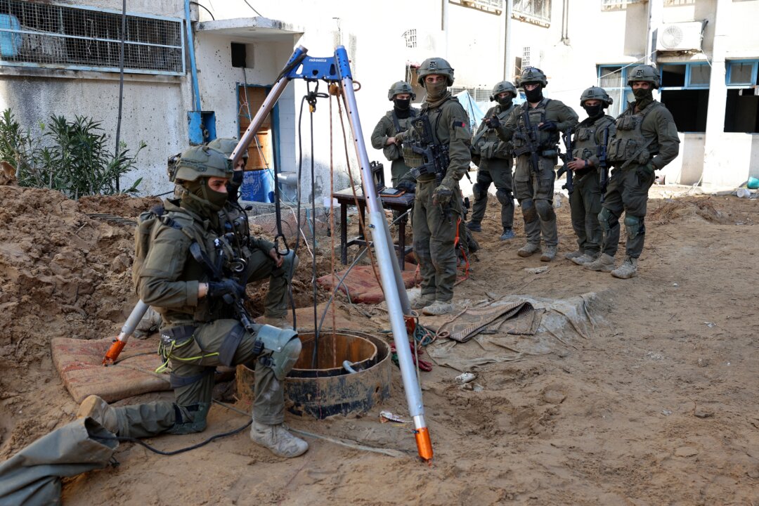 israel-to-scale-back-gaza-strikes-to-give-trump’s-hamas-disarmament-plan-a-chance