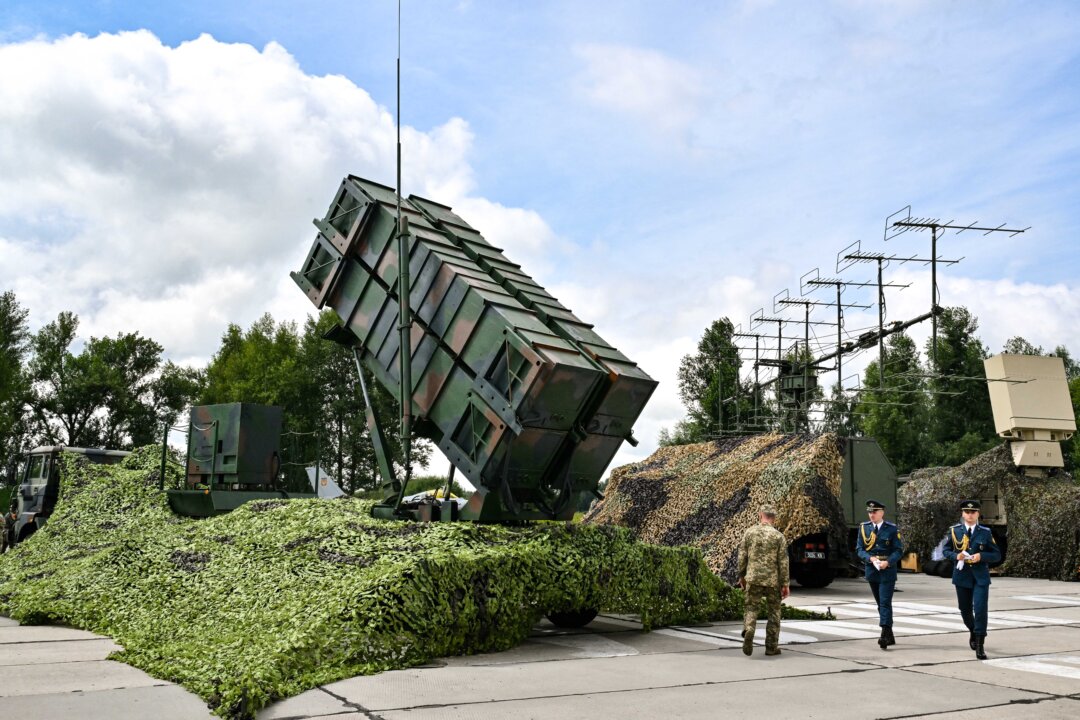 missile-interceptor-deliveries-from-partners-have-fallen-to-a-third-of-2025-level,-zelenskyy-says