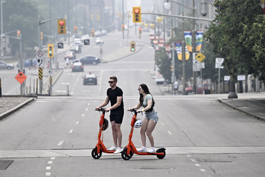 nova-scotian-children-under-14-will-soon-be-banned-from-e-scooters-and-e-bikes