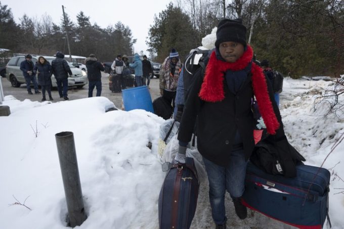 ottawa-restores-full-coverage-for-some-refugee-health-benefits