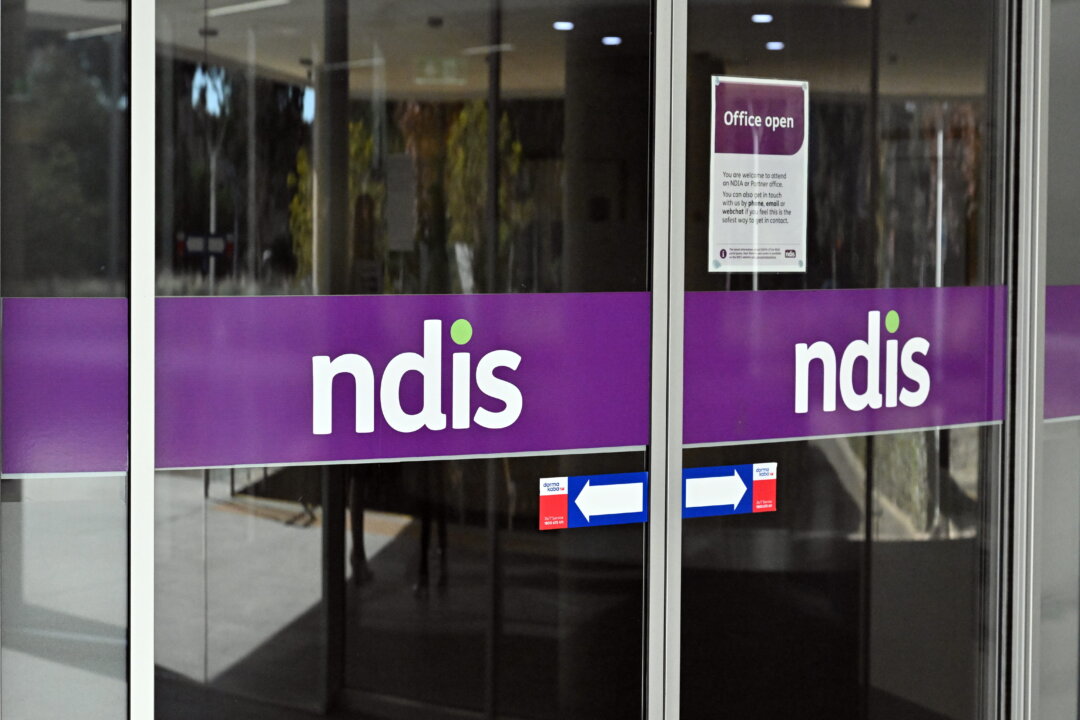 ndis-reforms-to-remove-nearly-250,000-people-from-scheme,-officials-confirm
