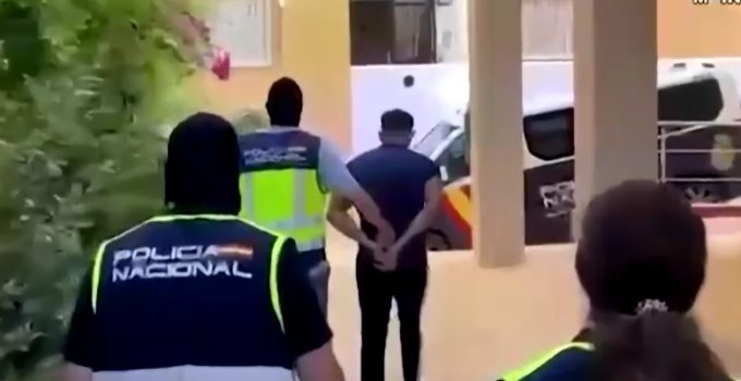 spanish-police-dismantle-human-trafficking-network,-arrest-78
