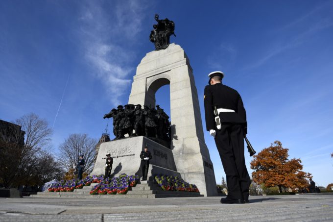 don’t-remove-god-from-canada’s-military-traditions