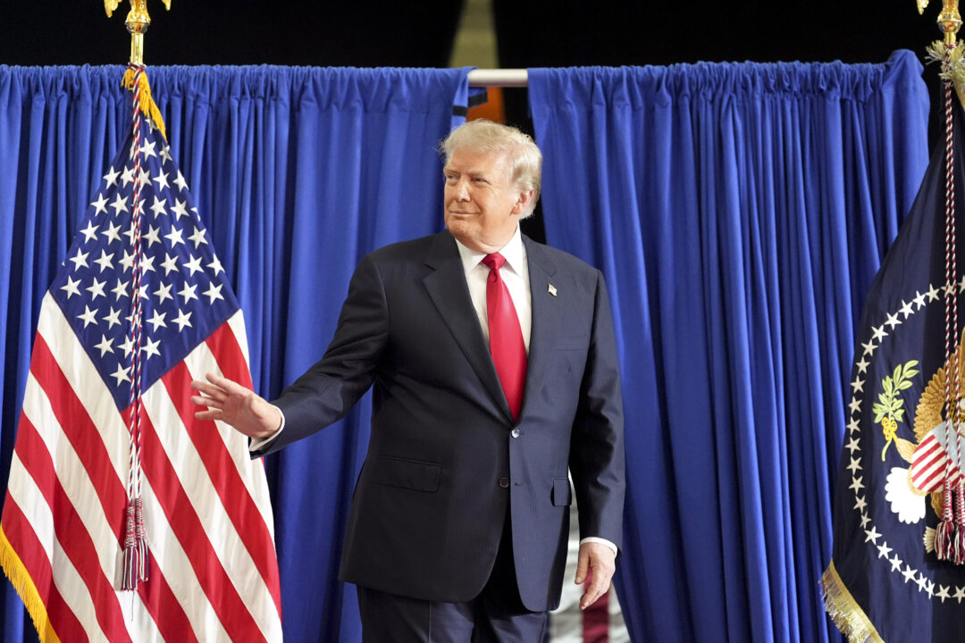 trump-announces-more-than-$2-billion-mining-investment-to-counter-china