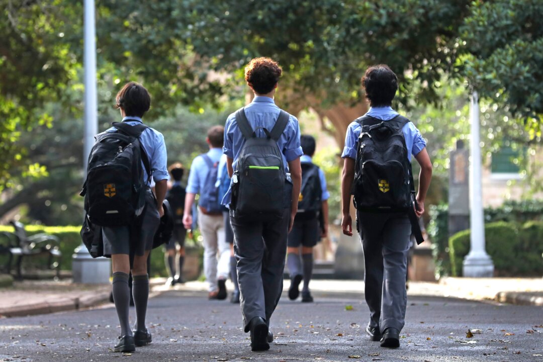 nsw-considers-banning-take-home-assessments-to-curb-ai-influence-in-schools