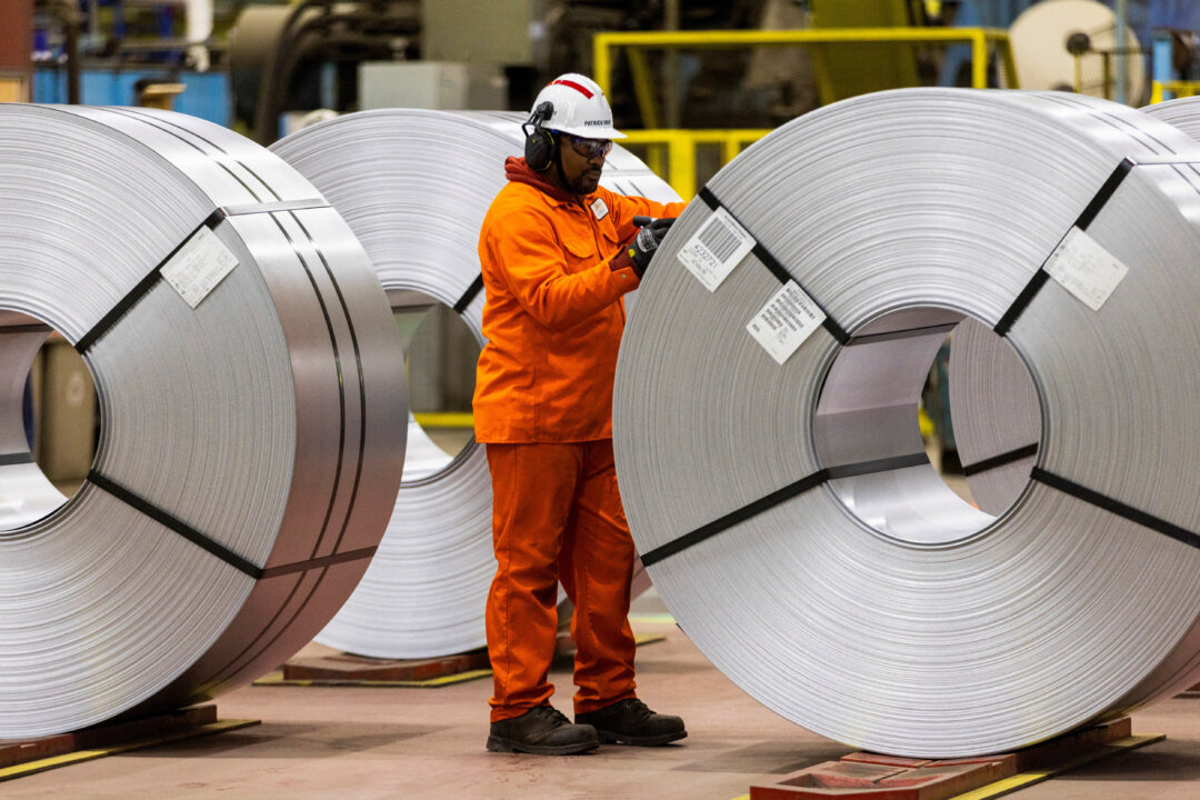 ottawa-launches-$100m-fund-for-domestic-steel-shipment-freight-rebates
