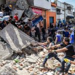 live-now:-search-and-rescue-teams-in-pereira-after-quake-hits-colombia