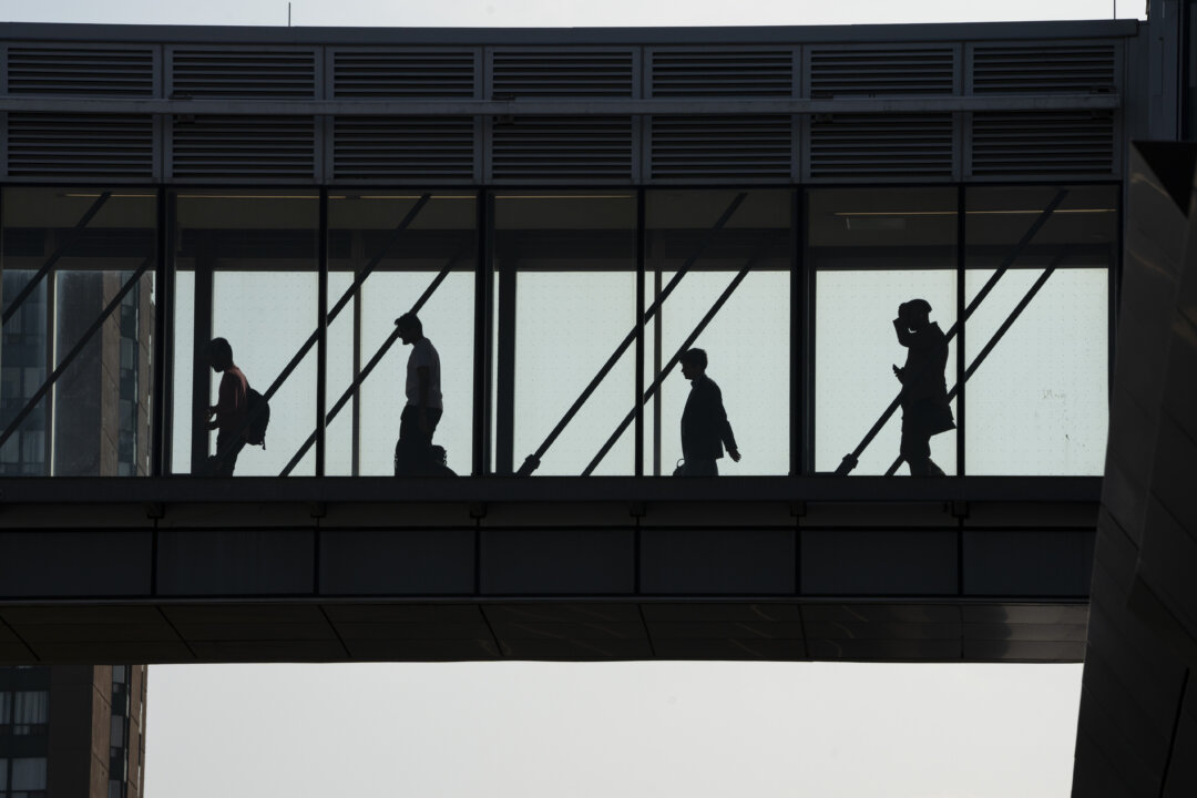 canadians-are-increasingly-detaching-their-identities-from-work-in-post-covid-shift