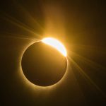 people-in-spain-gather-to-watch-2026-total-solar-eclipse