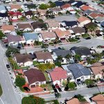 us-housing-market-moves-further-in-buyers’-territory-as-demand-hits-record-low:-report