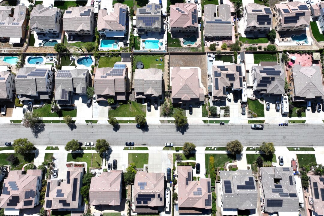 10-states-sue-to-block-federal-mortgage-escrow-interest-rules