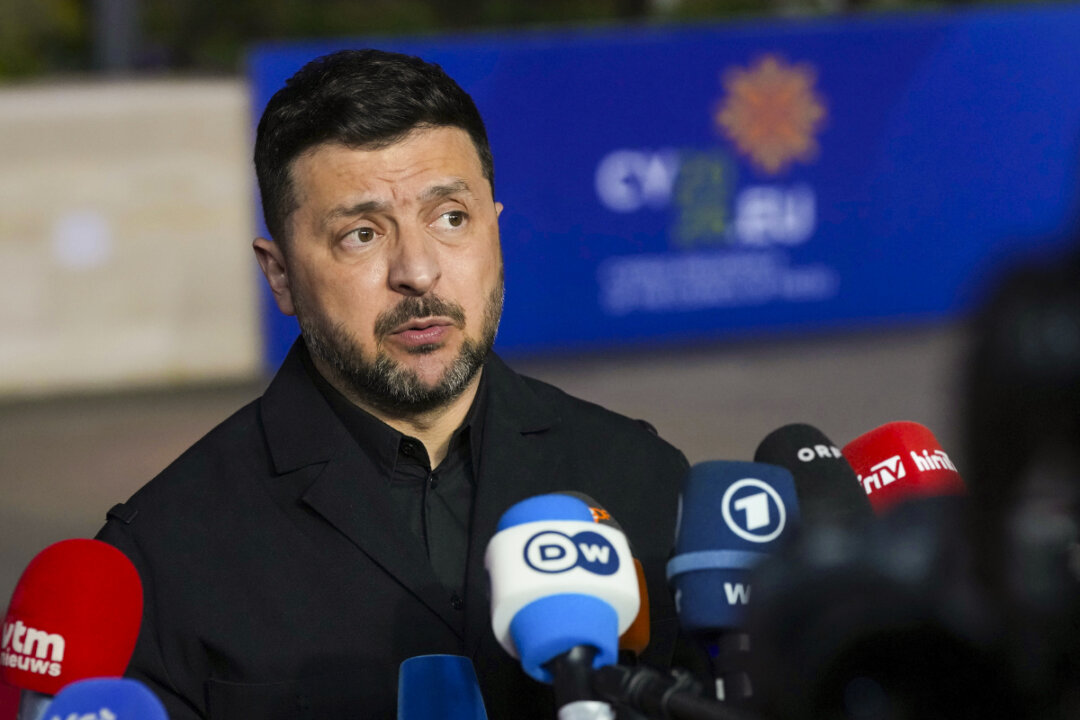 ukraine-has-retaken-288-sq-miles-in-operation-this-year,-zelenskyy-says