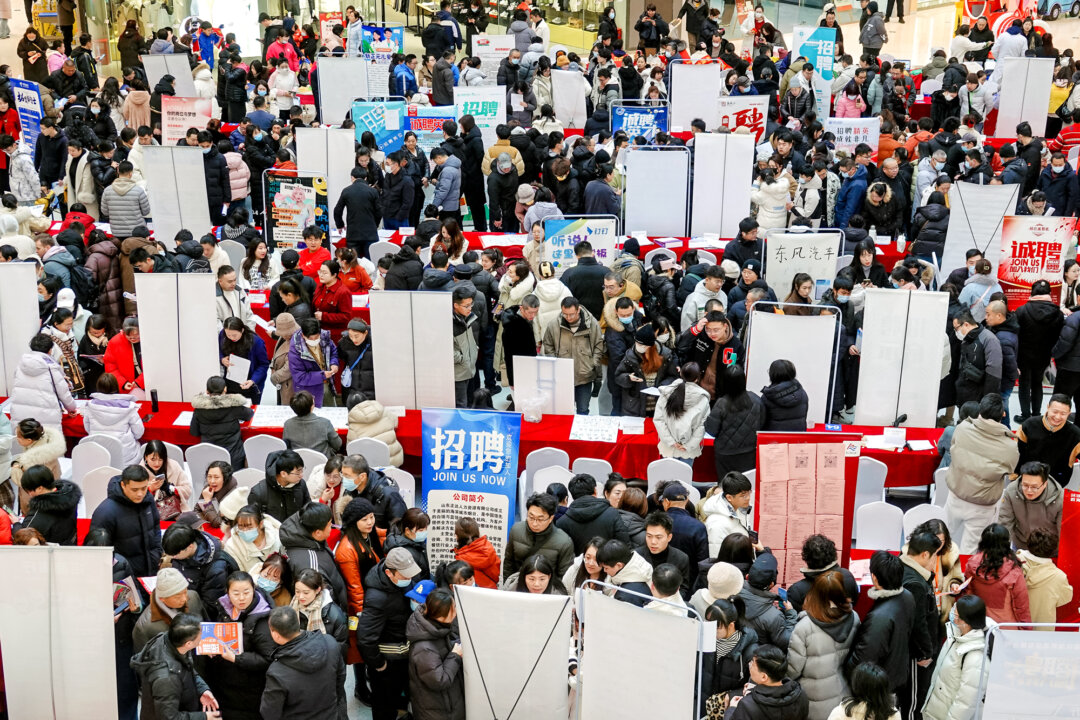 china-tightens-social-security-enforcement,-squeezing-struggling-businesses