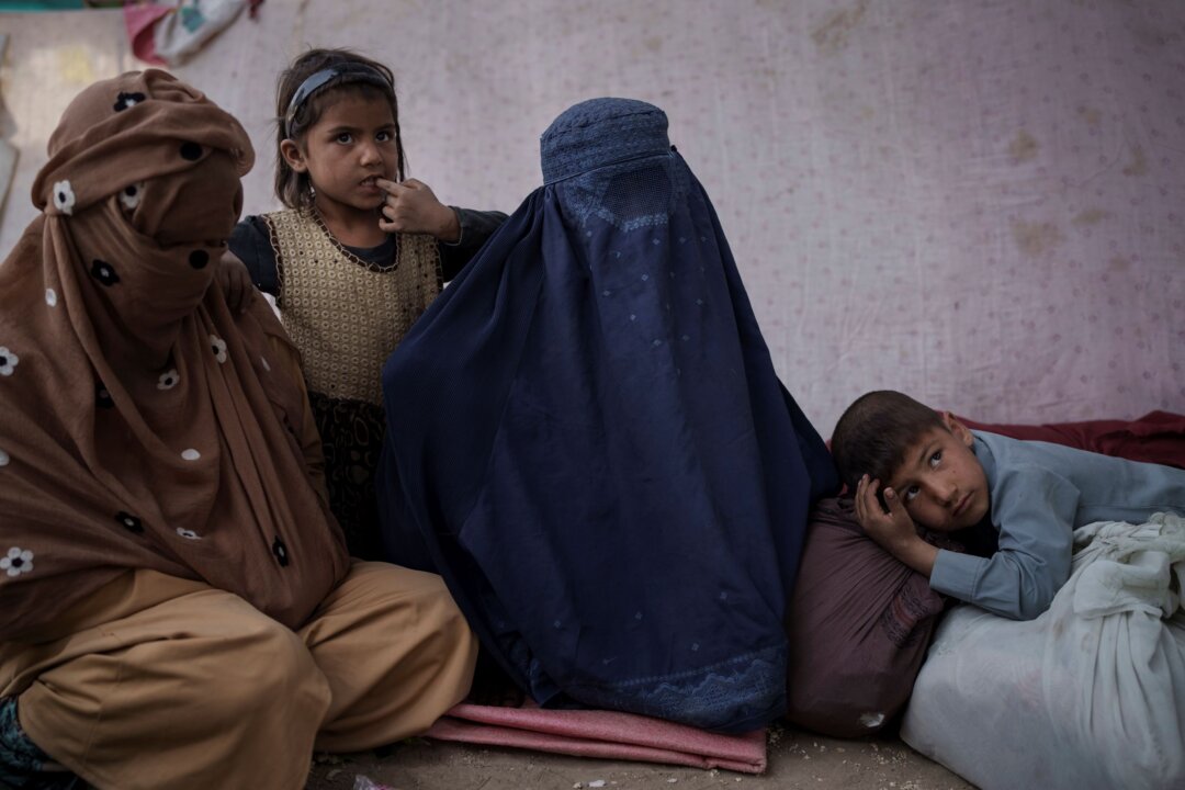 half-of-afghan-women-leave-the-house-twice-a-month-or-less,-says-un-group