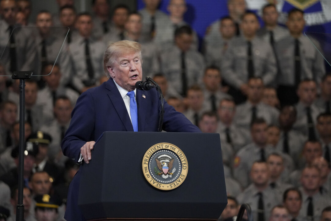 trump-says-he’ll-declare-the-hormuz-strait-a-us-territory-‘pretty-soon’