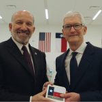 lutnick-says-trump-administration-told-apple-it-opposes-buying-chinese-memory-chips