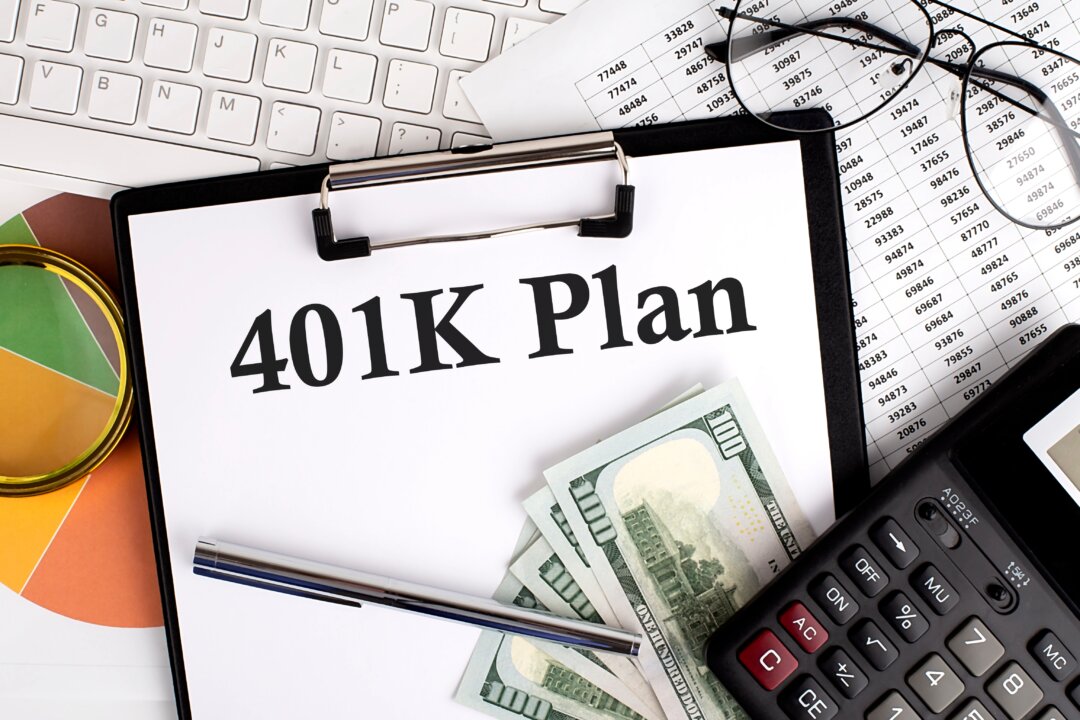 workers-who-turn-60-through-63-in-2026-can-now-stash-$11,250-extra,-and-most-don’t-know-it